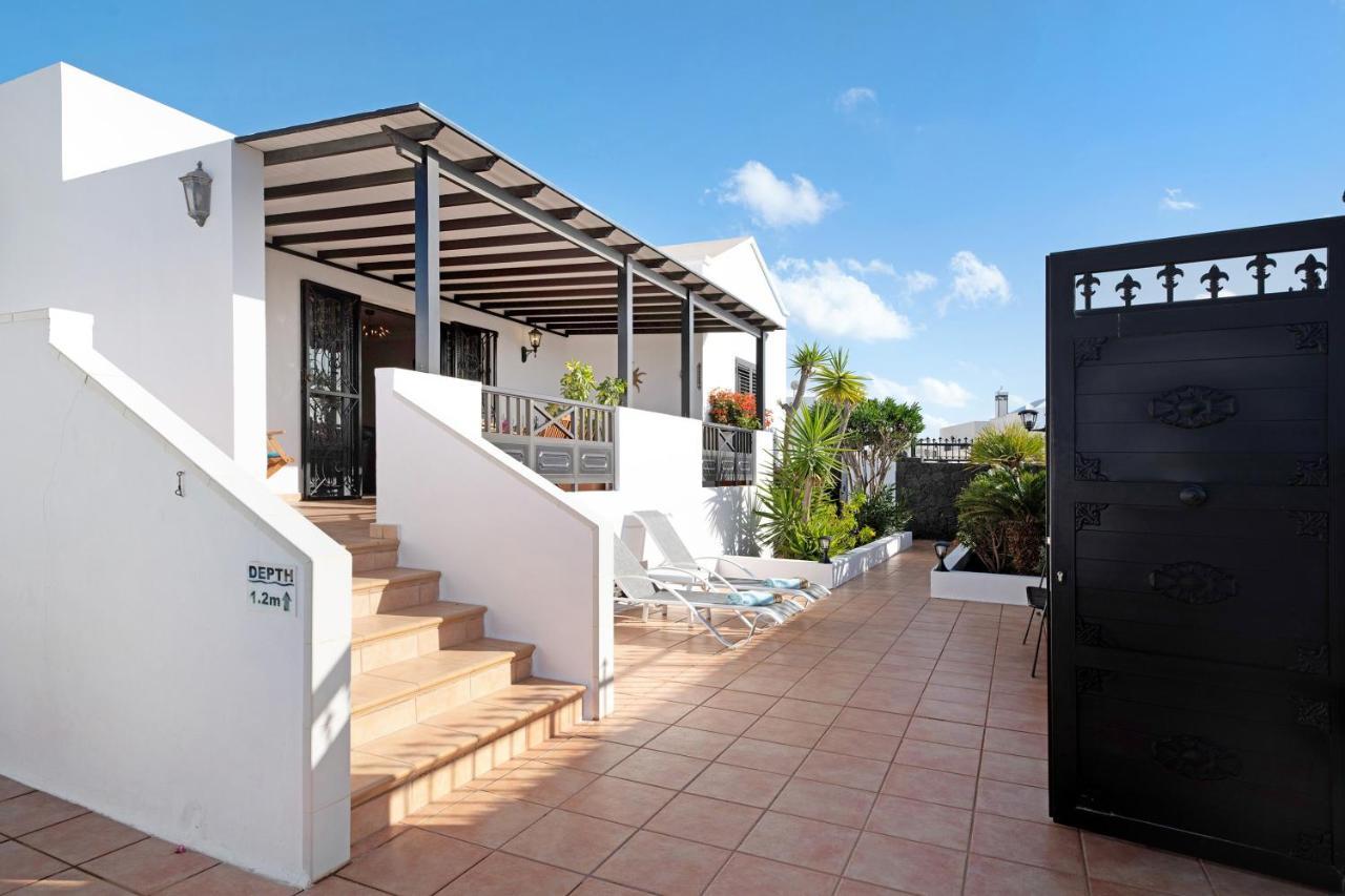 Villa Carolina Tías Exterior foto