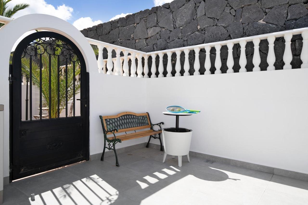 Villa Carolina Tías Exterior foto